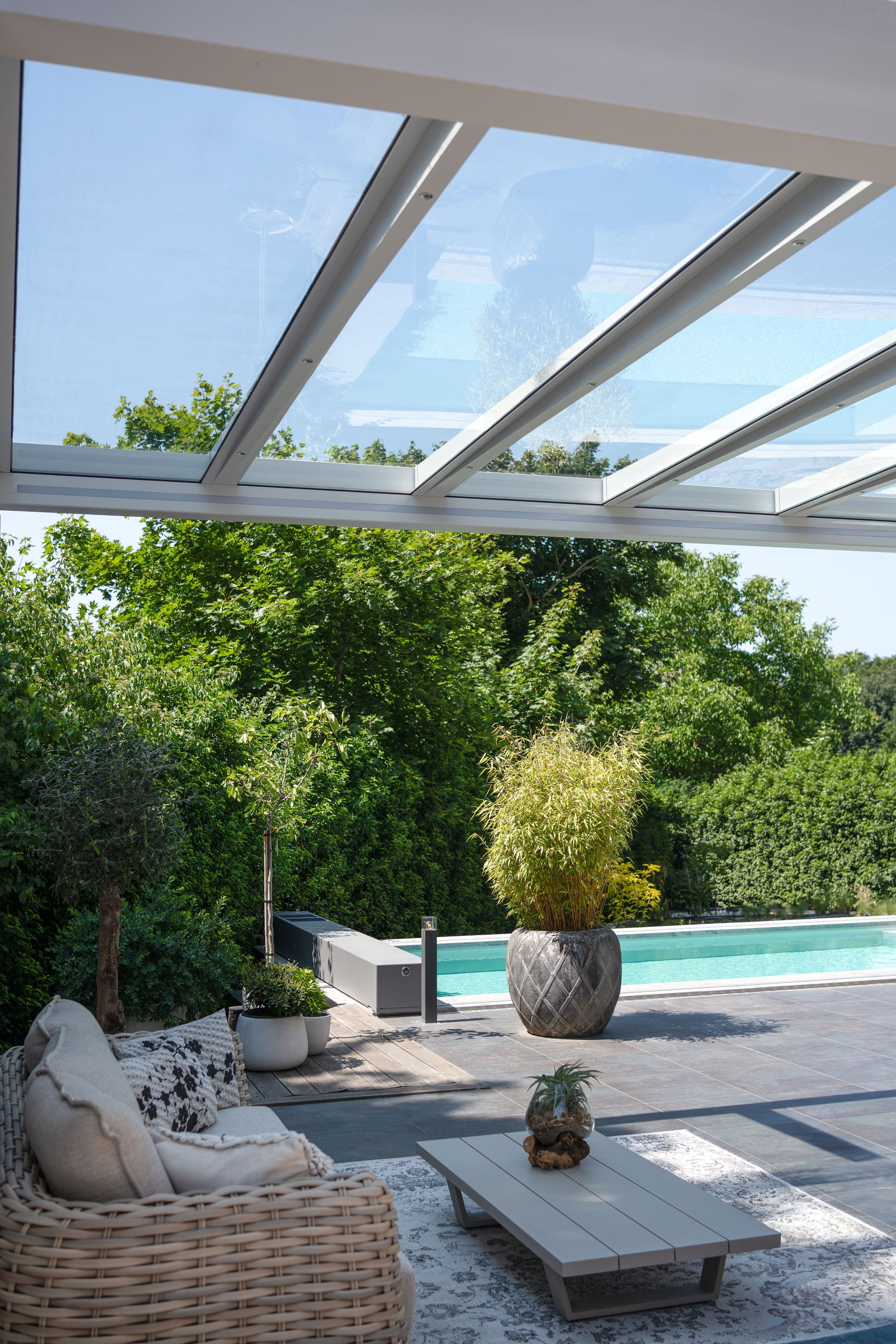 Lifestyle Pergola – Flat Glass Roof